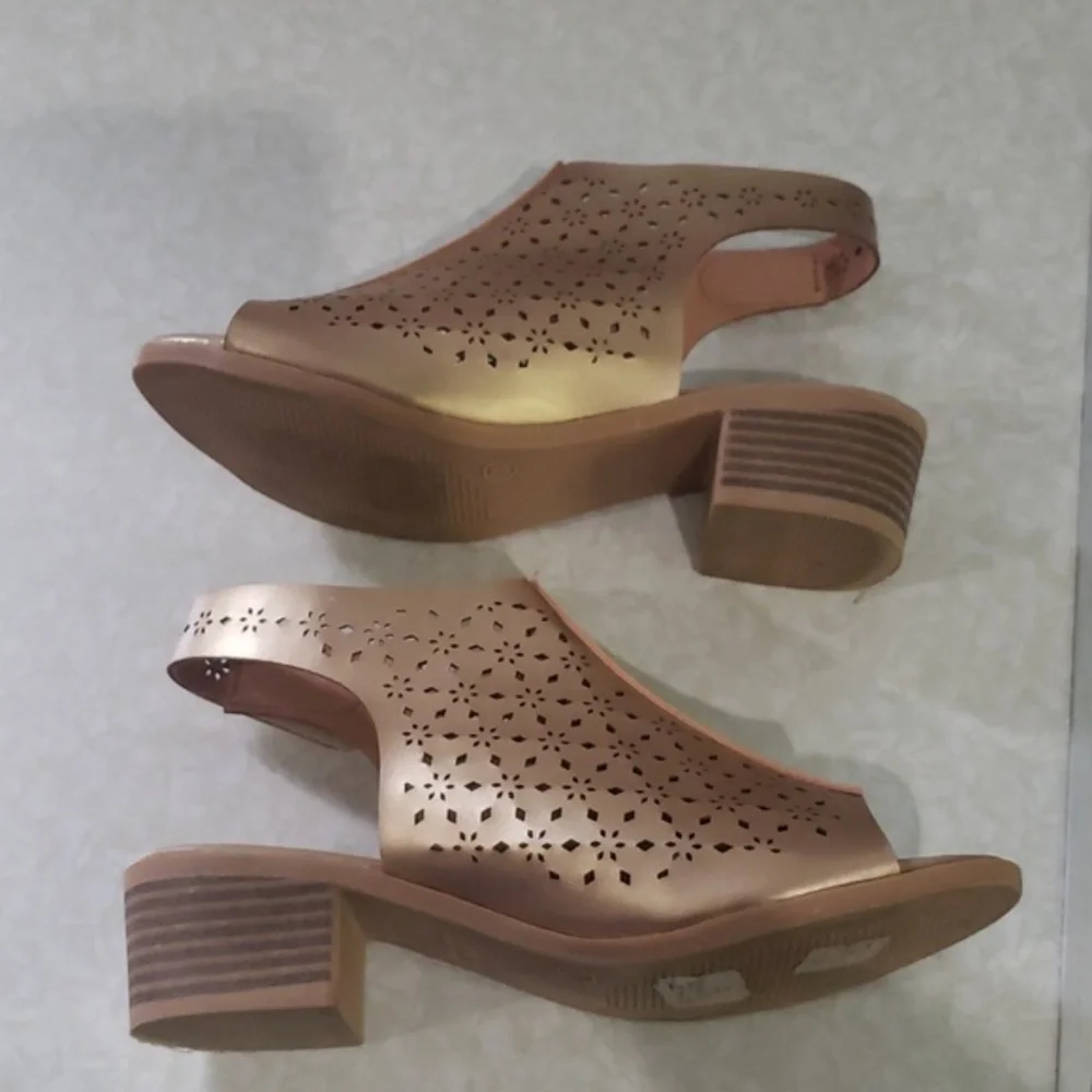 Girls Sandles Catherine Malandrino brand‎ Size 3